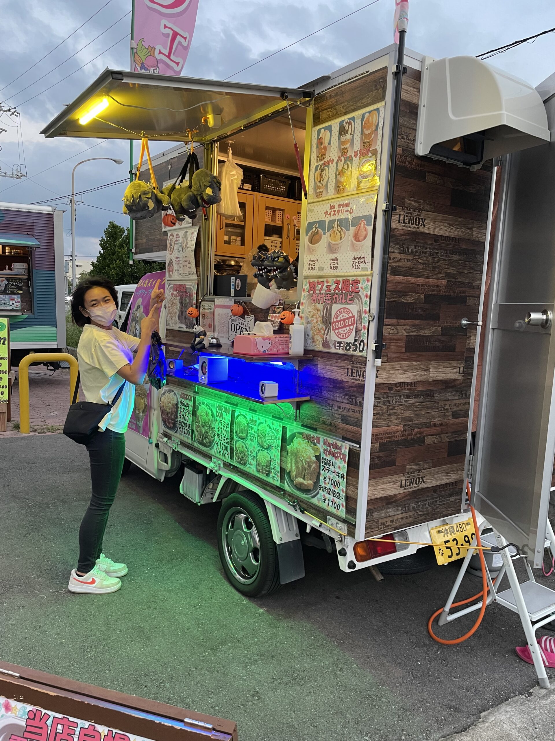 ３連休！ご来店ありがとうございました☆各キッチンカーさん、比嘉