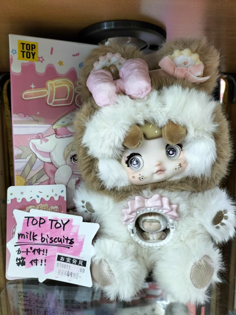 ラブブ、crybaby、popmart、 ついに、、入荷しました