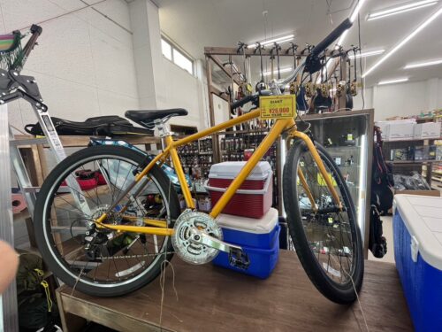 ＧＩＡＮＴ クロスバイク ＧＲＡＶＩＥＲ | マンガ倉庫 名護店