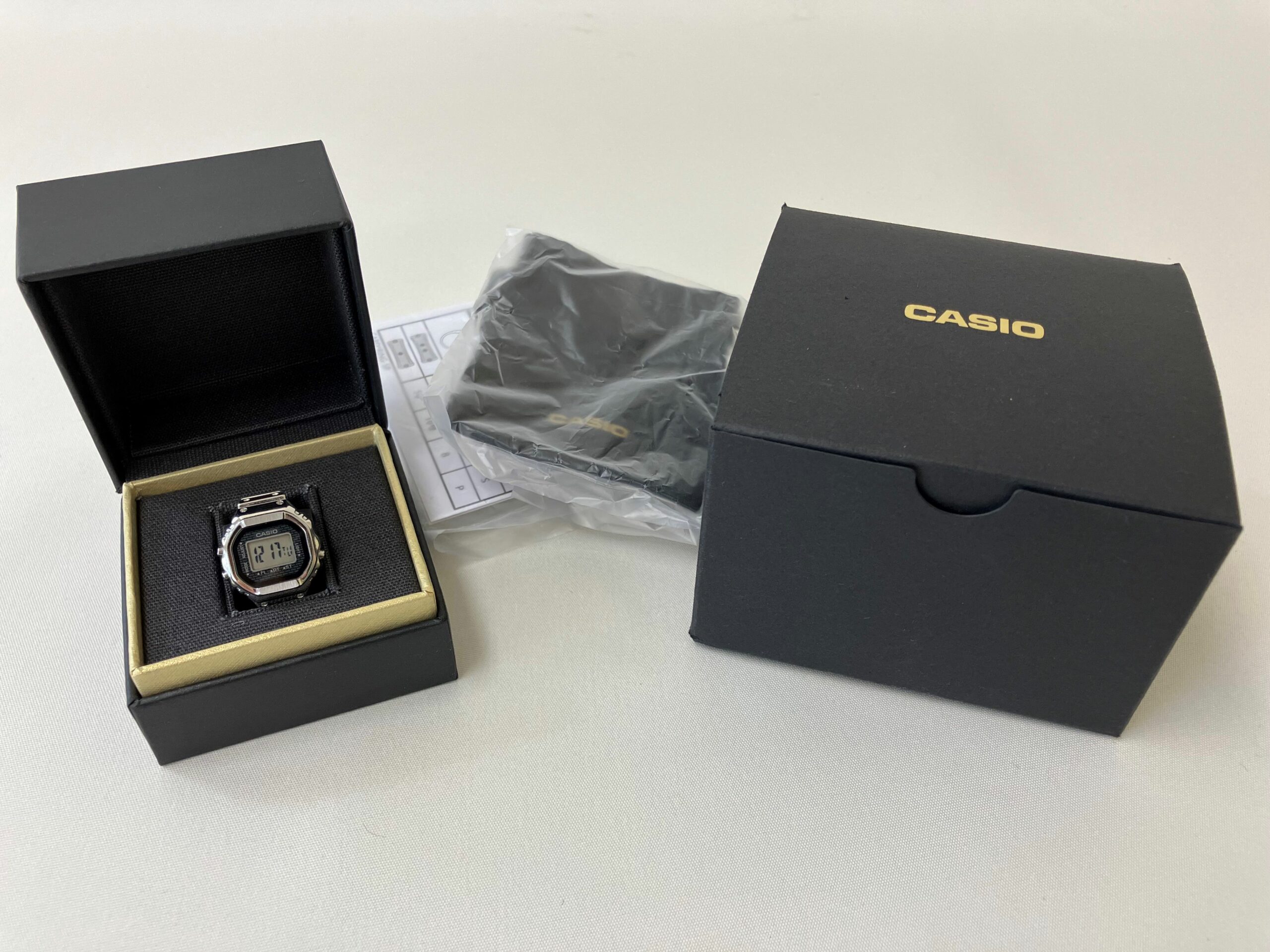 話題のリングウォッチが入荷いたしました💍 | マンガ倉庫 名護店