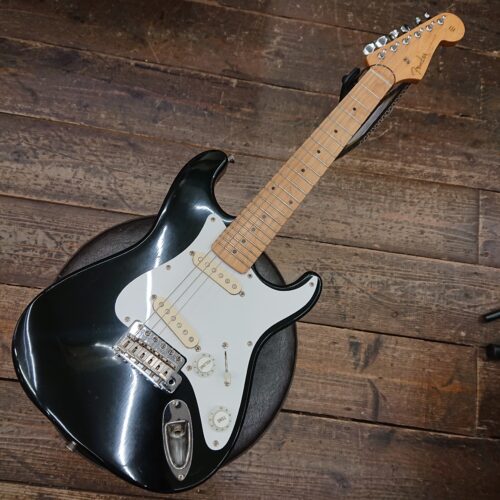新作定番人気【希少】Fender Japan ST-235M フェンダー ジャパン フジゲン ギター