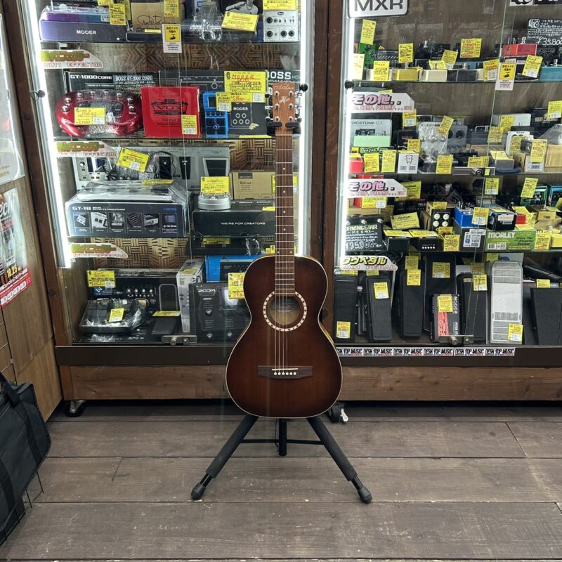 Art＆Lutherie Ami Cedar | マンガ倉庫 那覇店
