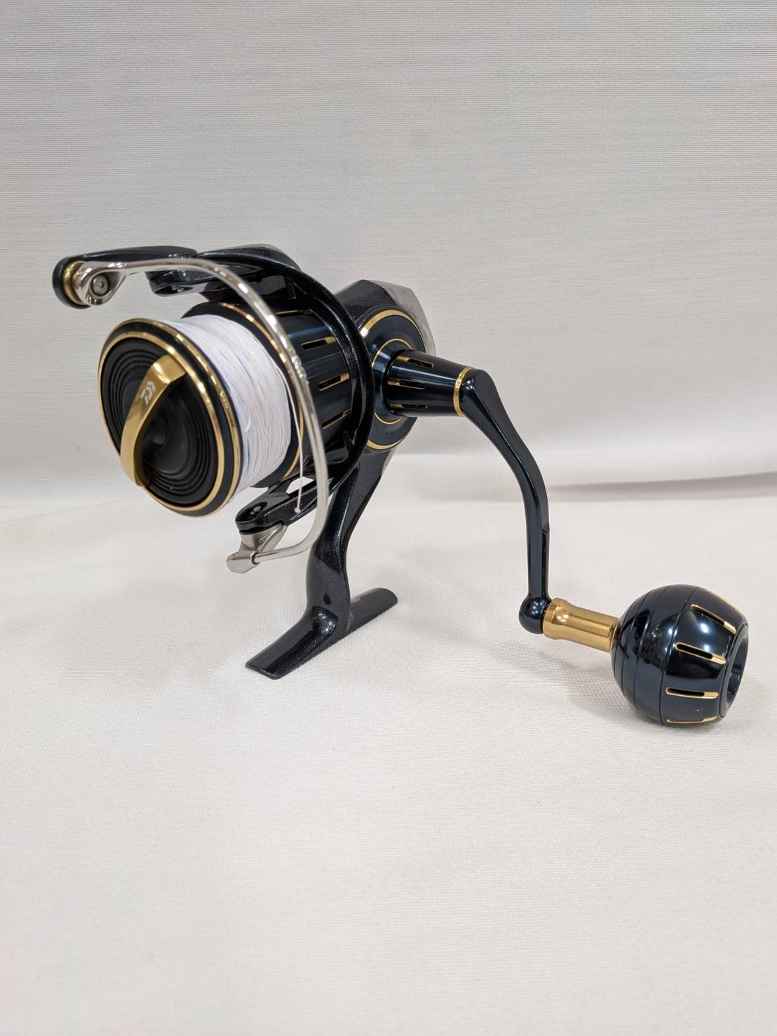 トーレス ★【ダイワ】★　23ソルティガ　4000-XH ダイワ スピニングリール 23ソルティガ 4000-XH(4000-XH): リール