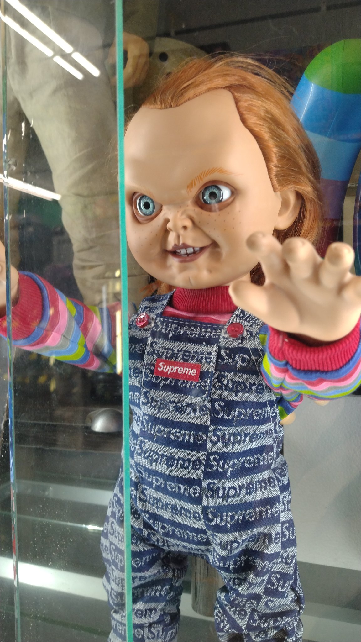 Supreme CHUCKY 音声機能付き Supreme®/Chucky Doll